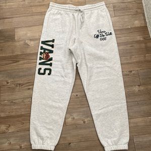 Vans relaxed fit men’s sweat-pant joggers